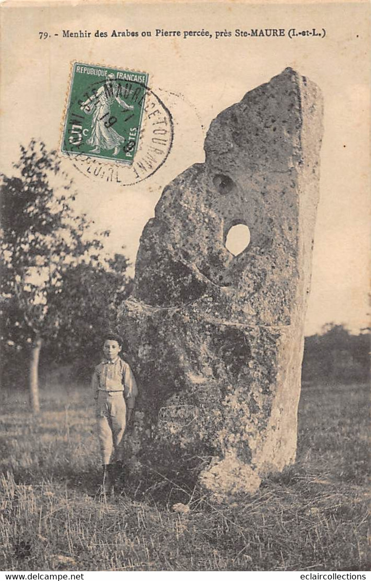 Thème: Dolmen Et Menhir:     Draché    37      Menhir  Des Arabes Ou Pierre Percée     (voir Scan) - Dolmen & Menhirs