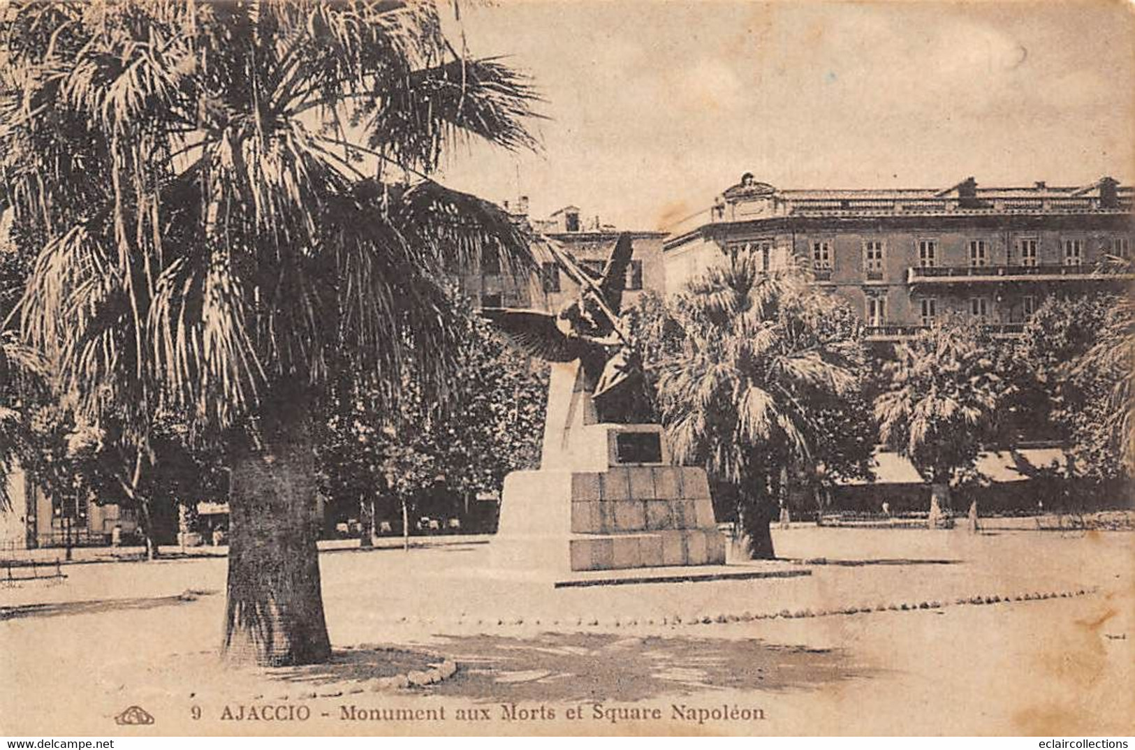 Thème: Monuments Aux Morts  Ou Lanterne Des Morts Ou Combattants 1870  :  Ajaccio   20     (voir Scan) - Denkmäler