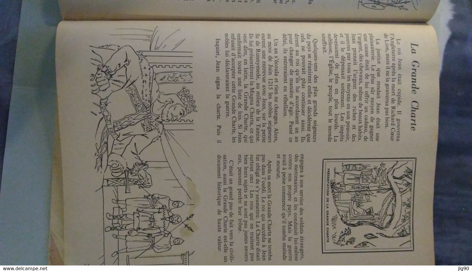 L'encyclopédie par le Timbre, le Moyen-Age, 48p Ed. des deux coqs d'Or 1954-60 , 29 images présentes sur 48