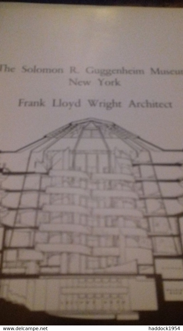 Frank Lloyd Wright Architect The Solomon R Guggenheim Museum THOMAS MESSER Officine Grafiche 1975 - Architecture/ Design