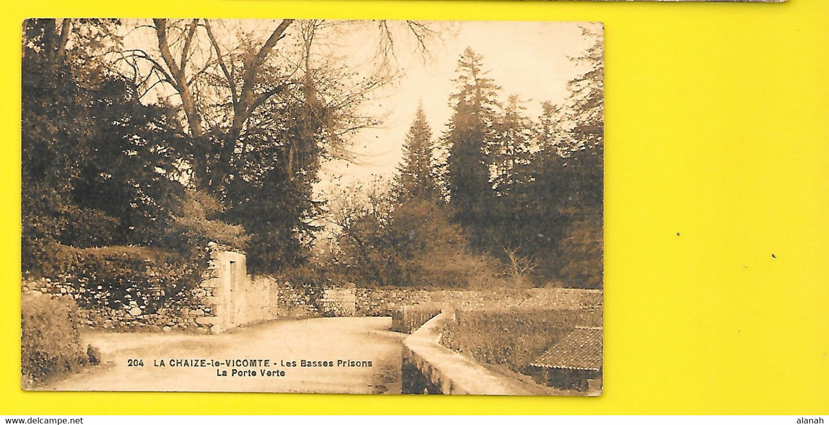 La CHAIZE Le VICOMTE Les Basses Prisons La Porte Verte (Pétis) Vendée (85) - La Chaize Le Vicomte