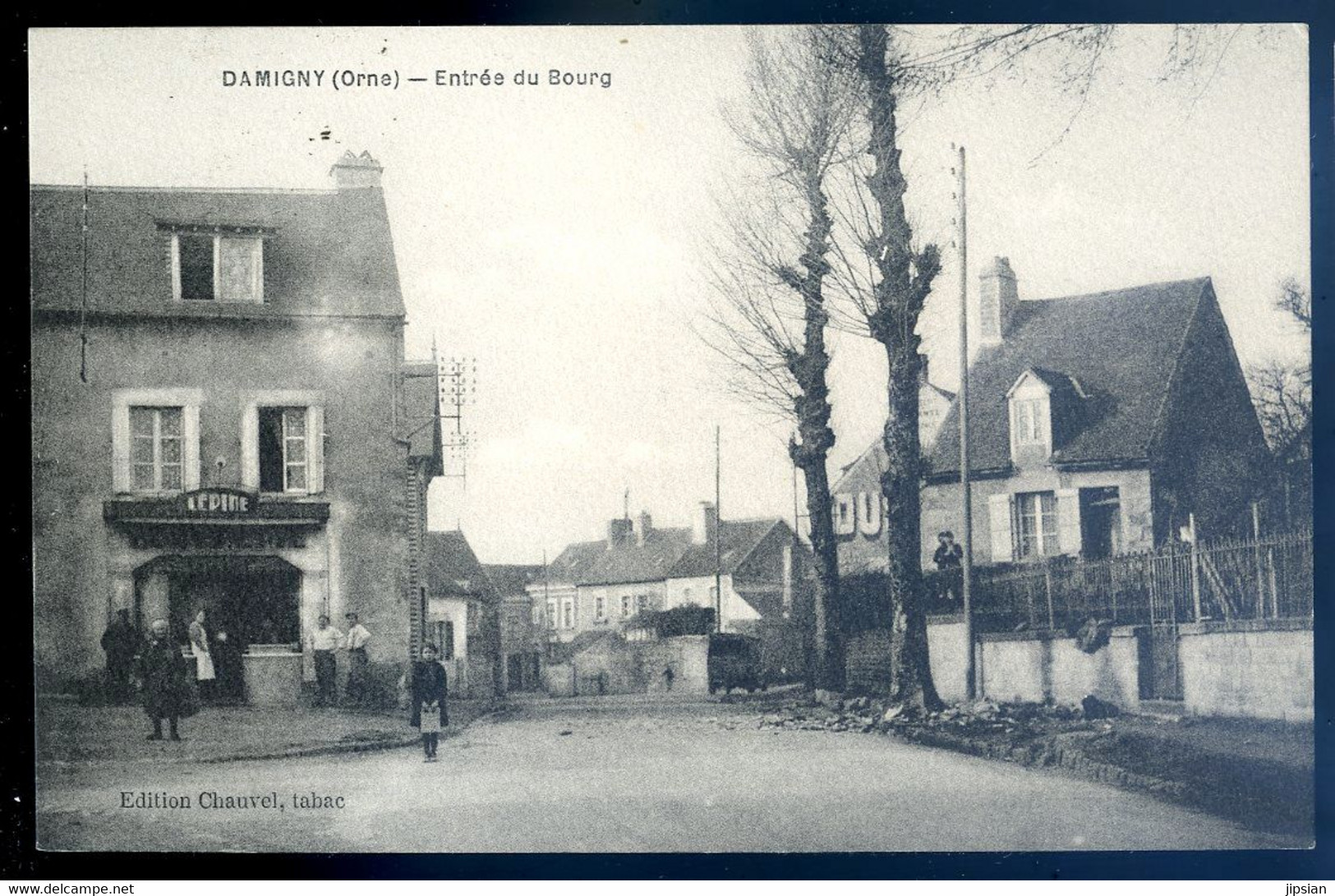 Cpa Du 61 Damigny Entrée Du Bourg  DEC19-50 - Damigny