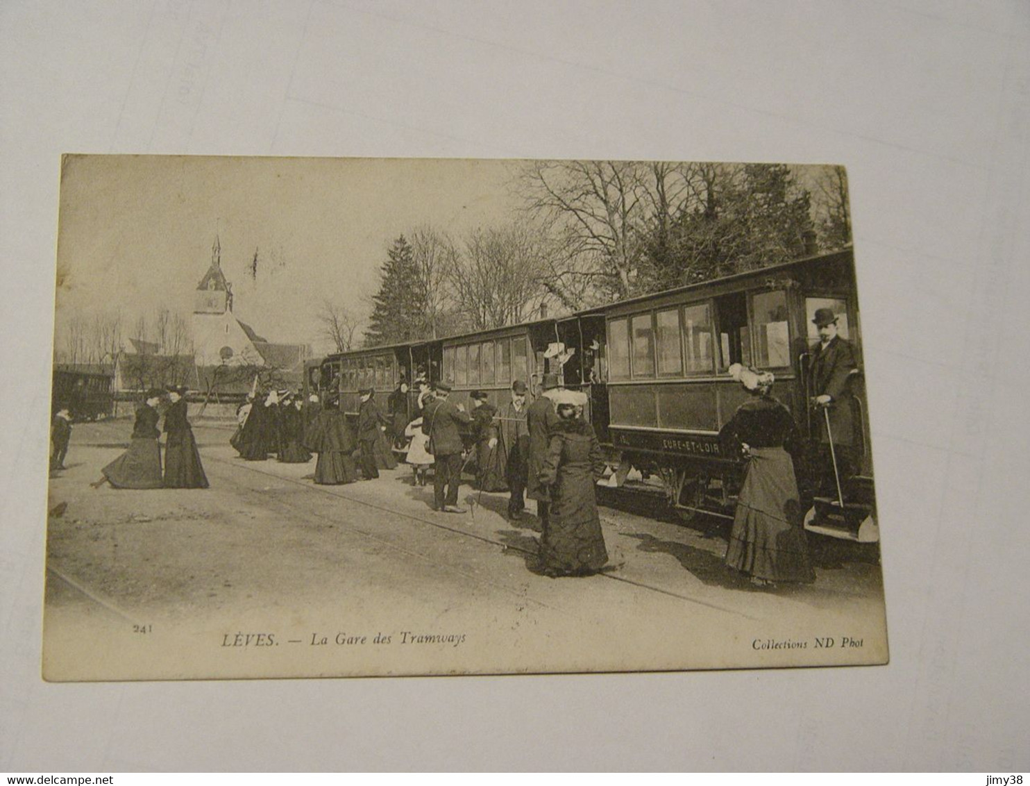 EURE ET LOIR-LEVES-LA GARE DES TRAMWAYS-241 ED ND -ANIMEE - Lèves