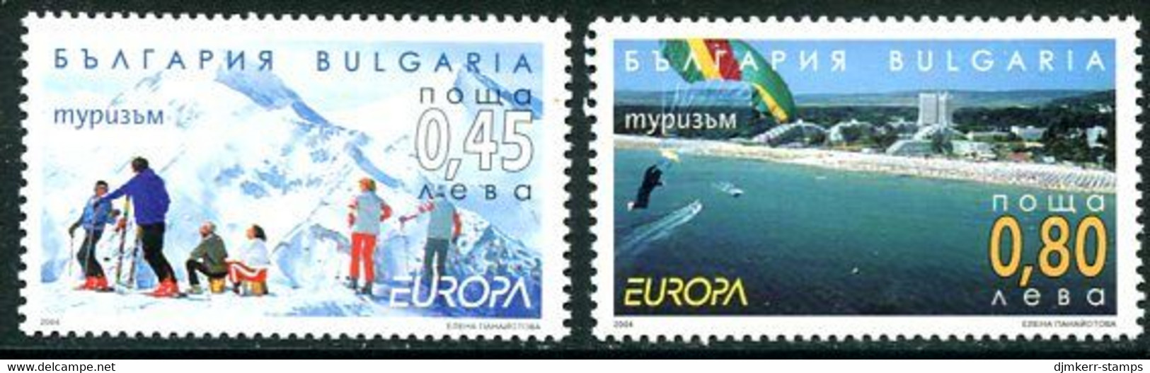 BULGARIA 2004  Europa: Holidays MNH / **.   Michel 4649-50 - Unused Stamps