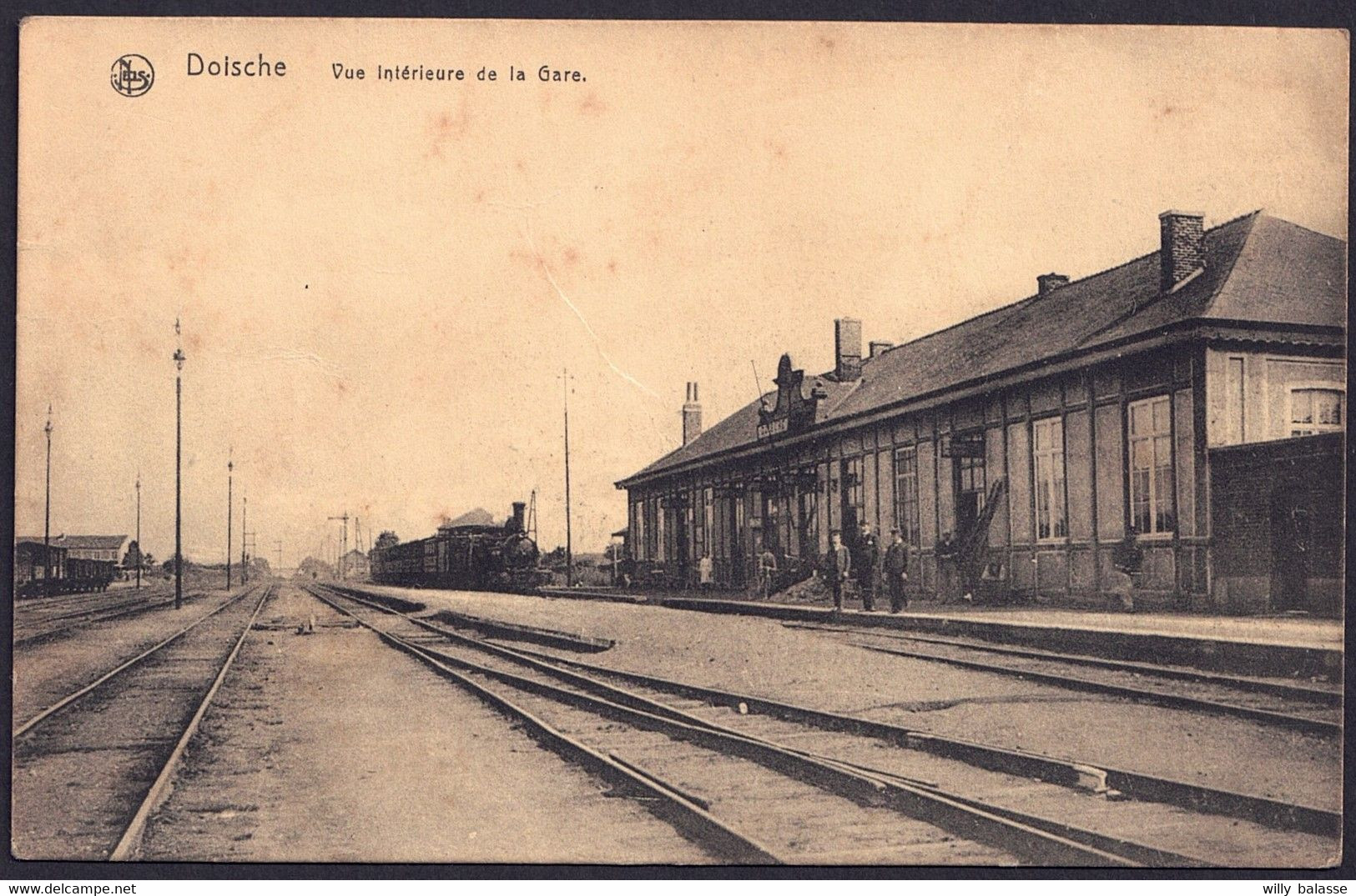 +++ CPA - DOISCHE - Vue Intérieure De La Gare - Train - Nels  // - Doische