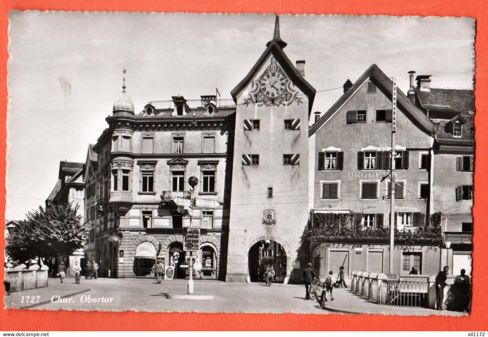 ZHB-30 Chur Platz Obertor, Drogerie. BELEBT. Gelaufen 1957 Unter Umschlag - Coira