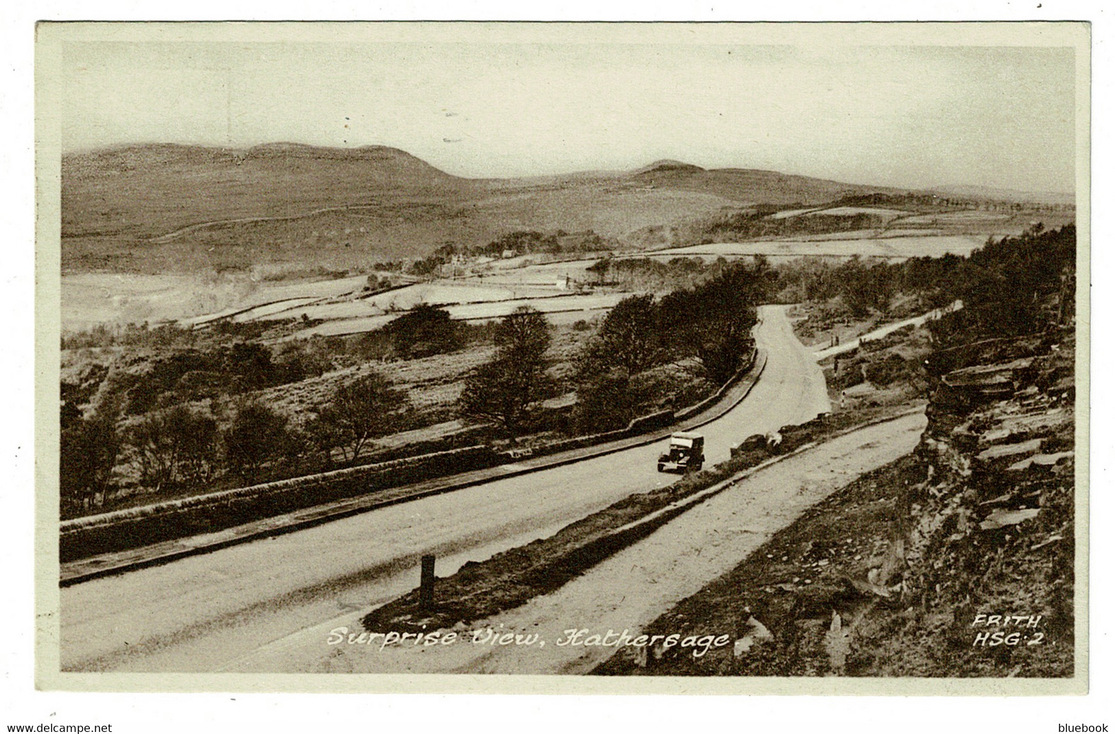 Ref 1447 - 1955 Postcard - Car On The Road - Surprise View Hathersage Derbyshire - Derbyshire