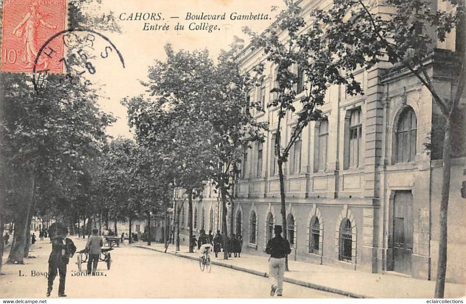 Cahors       46      Lot de 10 Cartes Dont  .Rues  Bâtiments         (voir scan)