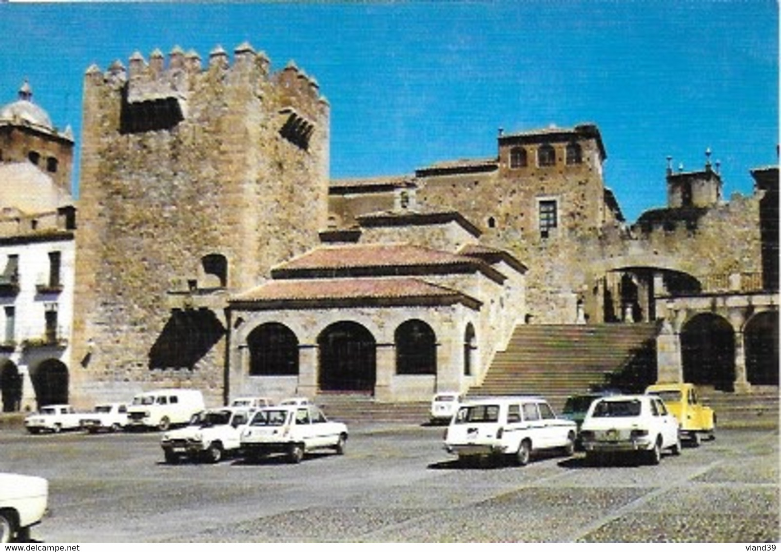 Caceres - Torre De Bujaco Y Ermita De La Paz. (2) - Cáceres