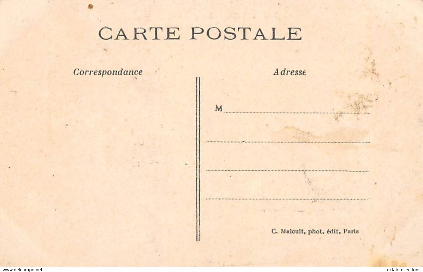 Houilles         78          Intérieur De La Gare Et La Passerelle          (voir Scan) - Houilles