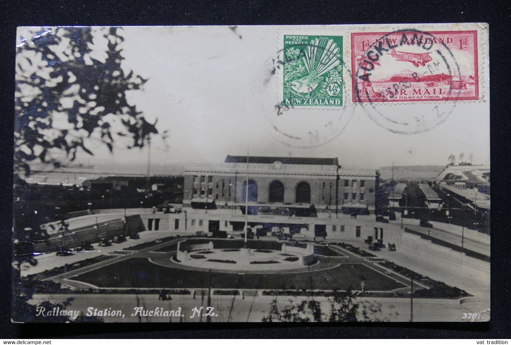 NOUVELLE ZÉLANDE - Affranchissement De Auckland Sur Carte Postale ( Gare ) En 1935  Pour La France - L 87609 - Covers & Documents