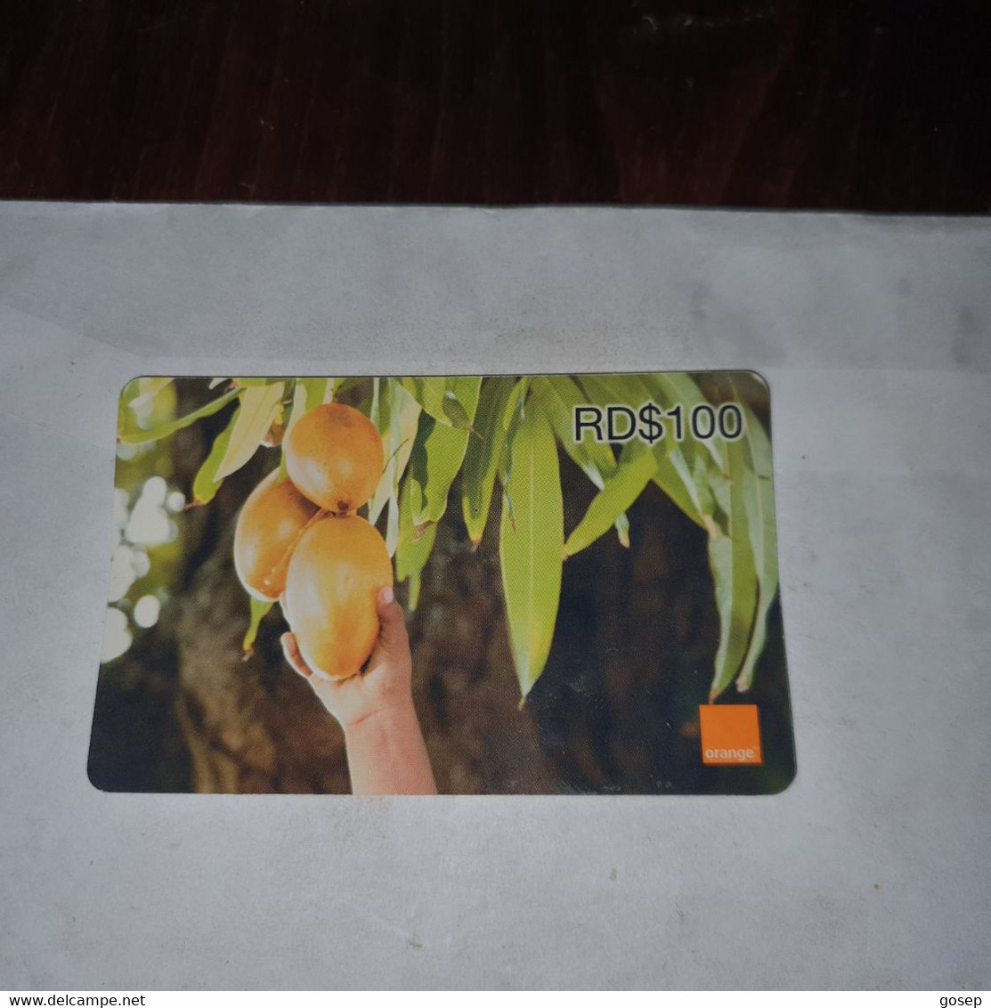 Dominicana-(orange-28rd$100)-(1584-5831-4804-89)-three Mango-(34)-(31.12.2009)-used Card+1card Prepiad Free - Dominica