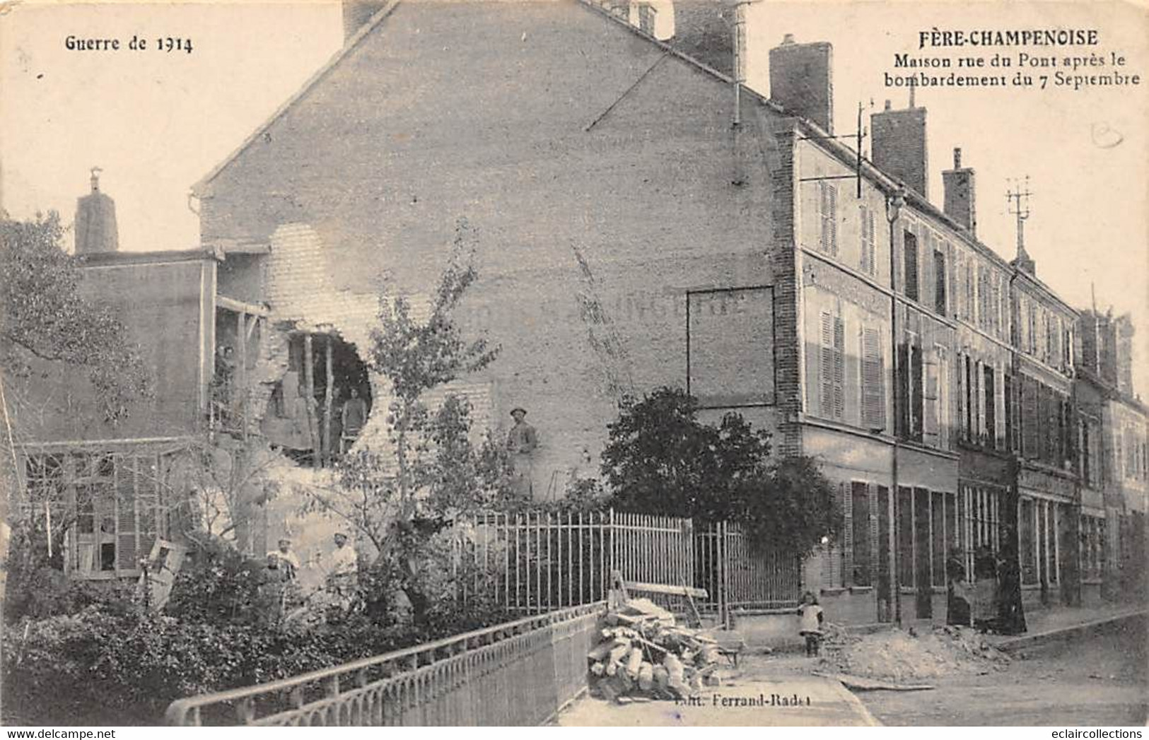 Fère-Champenoise        51          Rue Du Pont. Maison Bombardée      (voir Scan) - Fère-Champenoise
