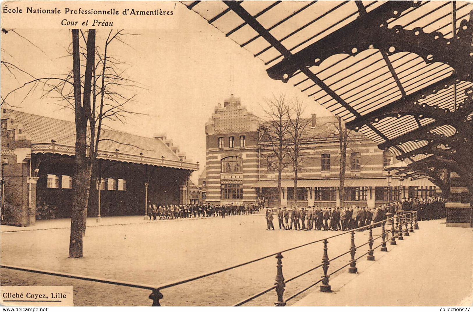 59-ARMENTIERES-ECOLE NATIONALE PROFESSNNELLE D'ARMENTIERE , COUR ET PREAU - Armentieres