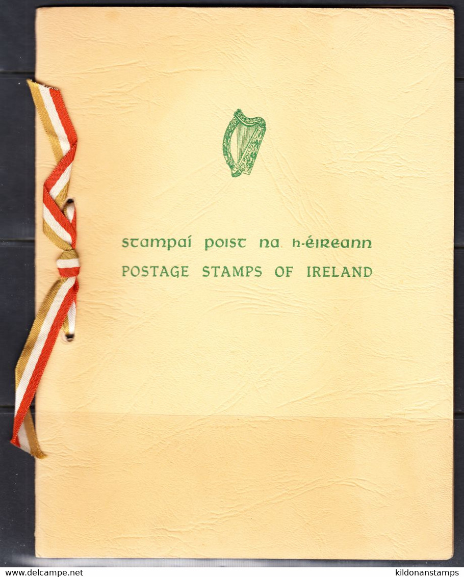 Ireland 1954 Rare UPU Presentation Booklet, Mint Mounted, Fully Intact, SG 89-98, 105-109, 111-126, 128-143b,146-163 - Collections, Lots & Séries