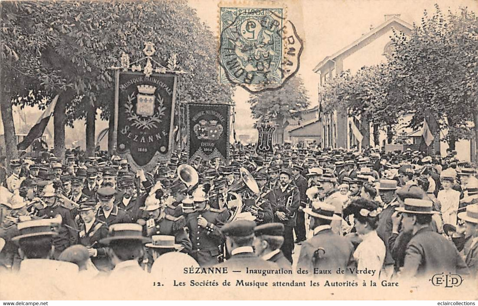 Sézanne   51    Inauguration Des Eaux De Verdey Sociétés De Musique Attendant Les Autorités A La Gare       (voir Scan) - Sezanne