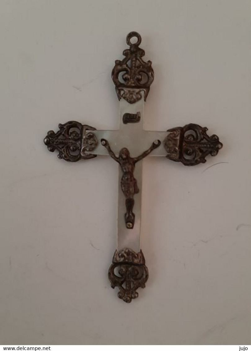 Autres Collections - Croix De Communiante En Nacre Et Metal - Other & Unclassified