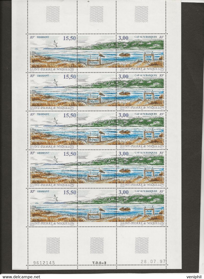 ST PIERRE ET MIQUELON -  N° 654 A -TRIPTYQUE  FEUILLE DE 5 - ANNEE 1997 - COTE : 38,50 € - Ungebraucht