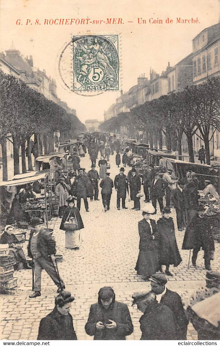 Rochefort Sur Mer       17       Rue De L'Arsenal .   Un Coin Du  Marché. .    G P 8     (voir Scan) - Rochefort