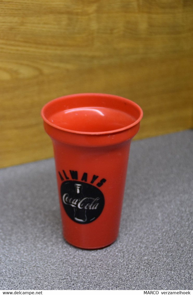 Coca-cola Company Rode Plastic Beker Always Coca Cola - Tasses, Gobelets, Verres