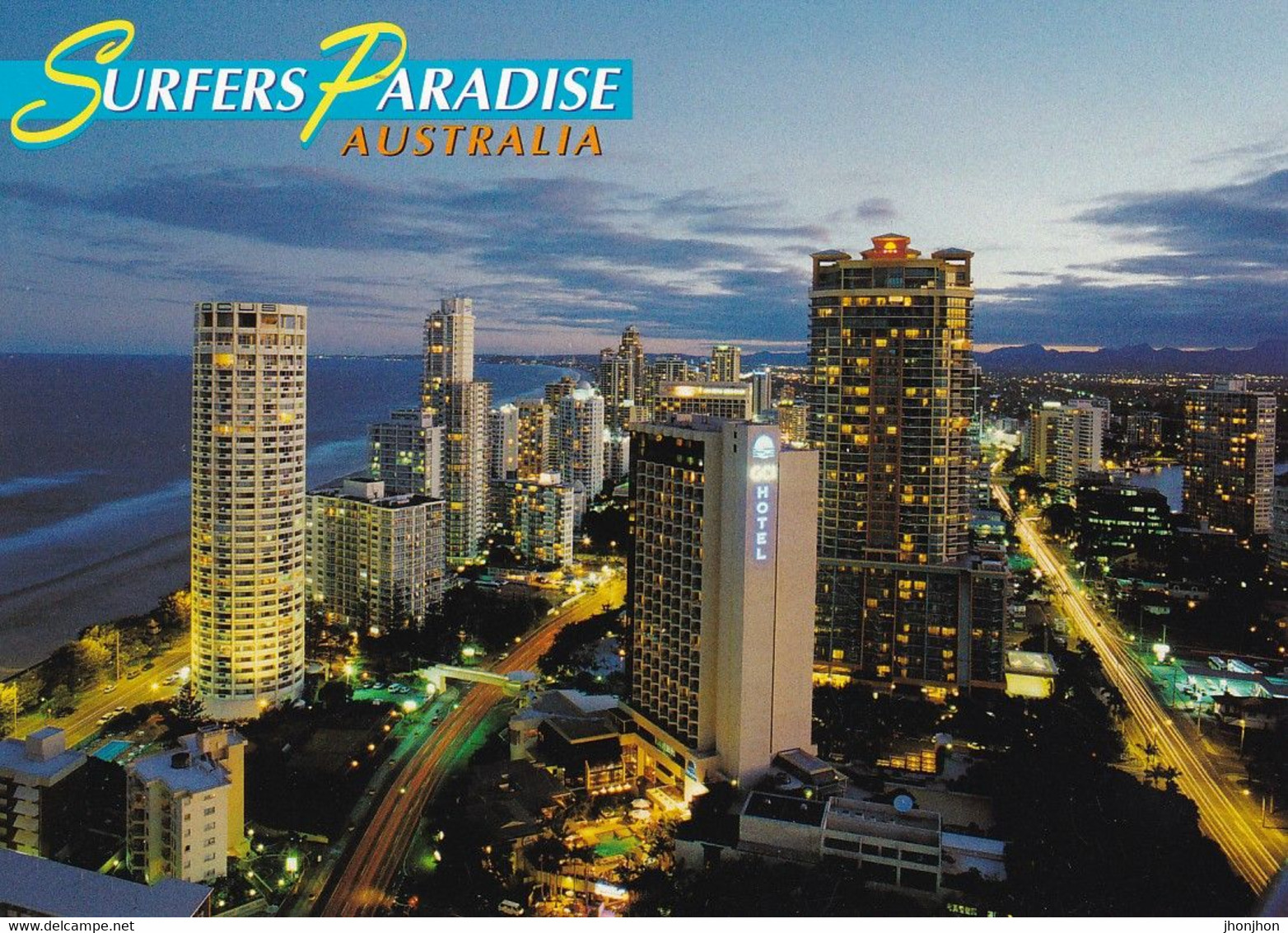 Australia  - Postcard Unused  -  Gold Coast  - Surfers Paradise - Looking South At Dusk - Gold Coast