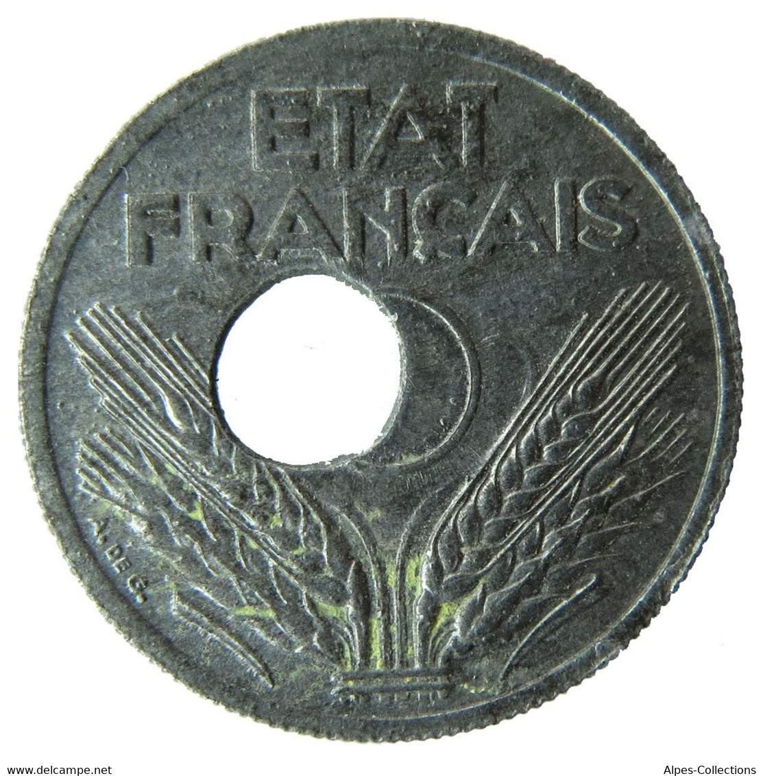 F14102.1 - FRANCE - 10 Centimes Etat Français - 1941 - Perforation Décentrée - Abarten Und Kuriositäten