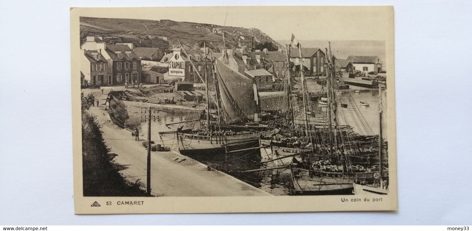 53 - Camaret - Un Coin Du Port - Camaret Sur Aigues