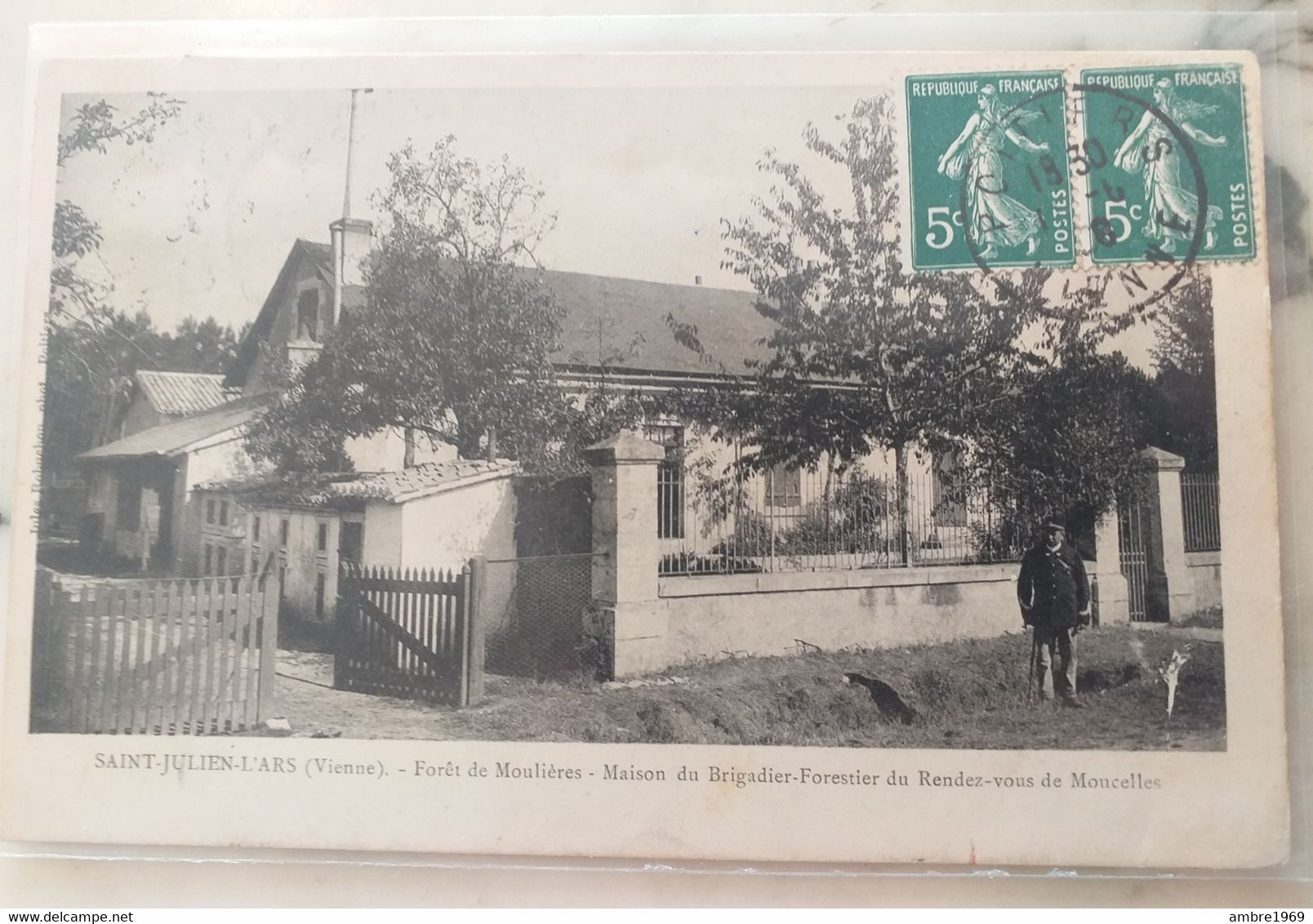 86 SAINT JULIEN L'ARS --Forêt De Moulières,Maison Du Brigadier Forestier - Saint Julien L'Ars