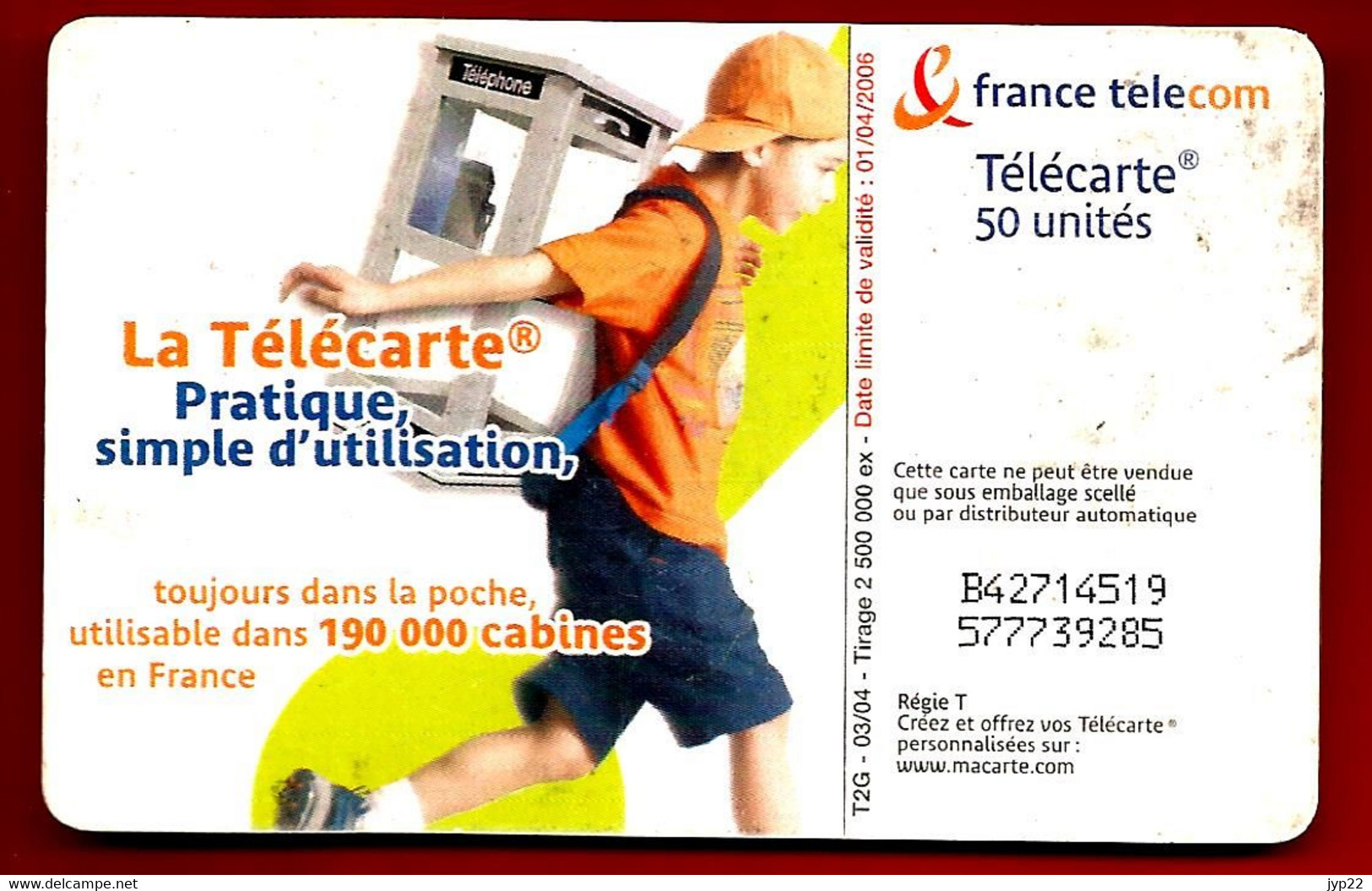 Télécarte 50 Unités France Télécom - Enfant Garçon En Short Avec Cabine Téléphone Sur Le Dos - 2004