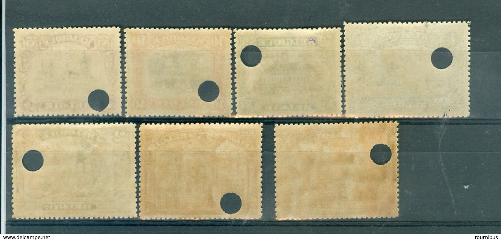 157-163 Xx Très Rare Perforation Privée Côte  .....€ - 1918 Croce Rossa