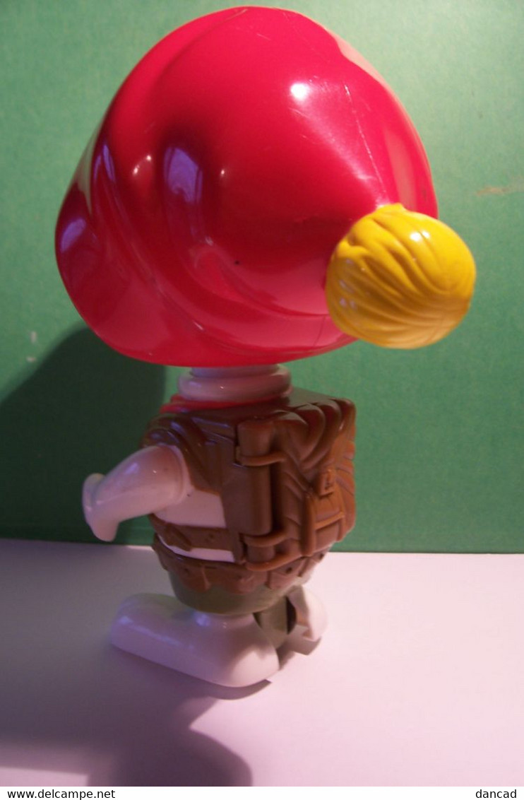 SNOOPY -  RANDONNEUR    -  Mc DONALD'S 2000 - ( Articulé ) - Snoopy