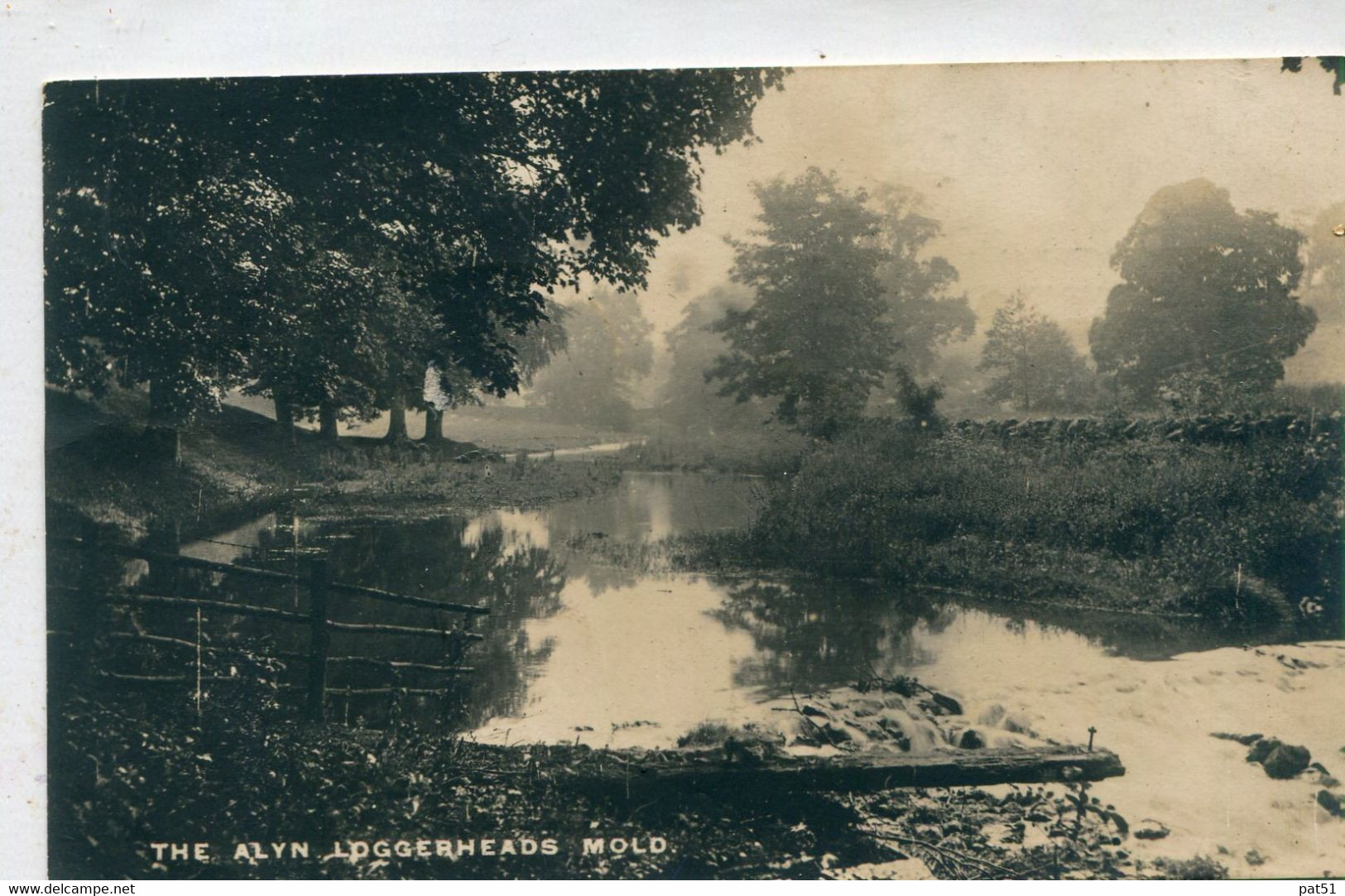 ROYAUME - UNI / UNITED KINGDOM - Mold : The Alyn Loggerheads - Flintshire