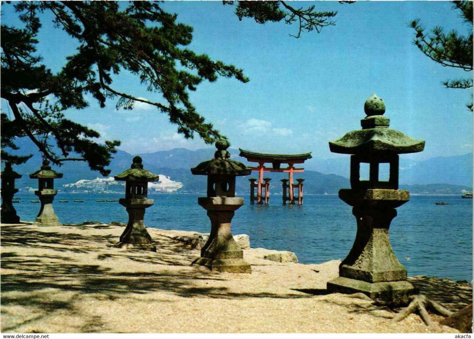 CPM AK HIROSHIMA Miyajima Red Torii Gate JAPAN (677477) - Hiroshima