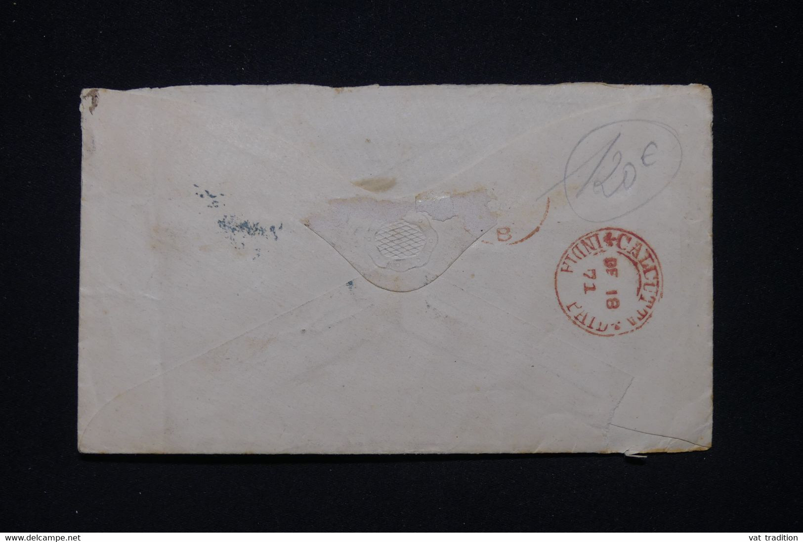 INDE - Enveloppe Pour Londres En 1871, Affr. Victoria Avec Griffe " Stampaid ", Cachet De Calcutta Au Verso  - L 96693 - 1858-79 Compagnia Delle Indie E Regno Della Regina