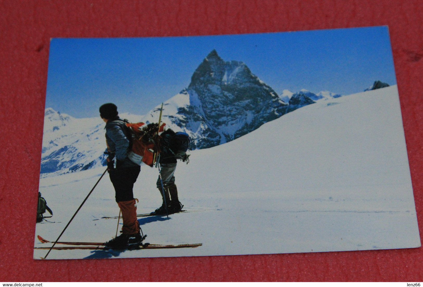 Aosta Cervinia Il Monte Cervino Matterhorn La Parete Ovest E Gli Sciatori In Contemplazione NV - Autres & Non Classés