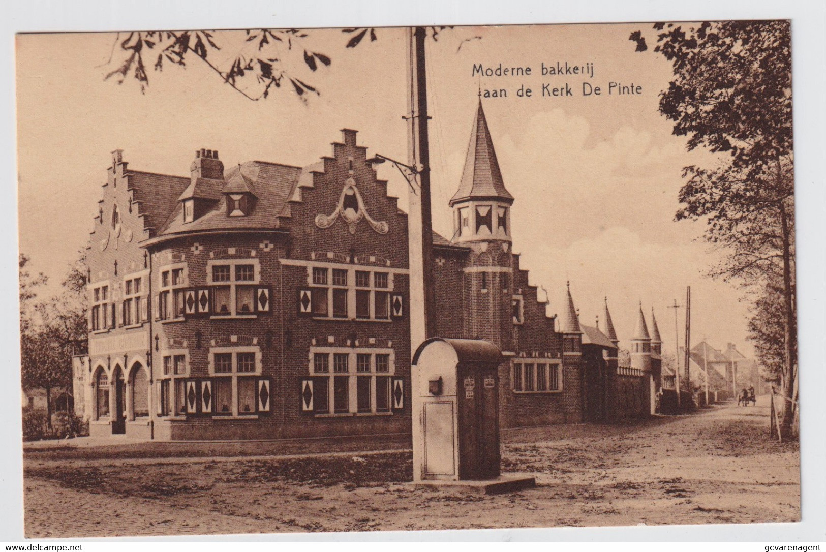 DE PINTE  MODERNE BAKKERIJ  AAN DE KERK  DE PINTE - De Pinte