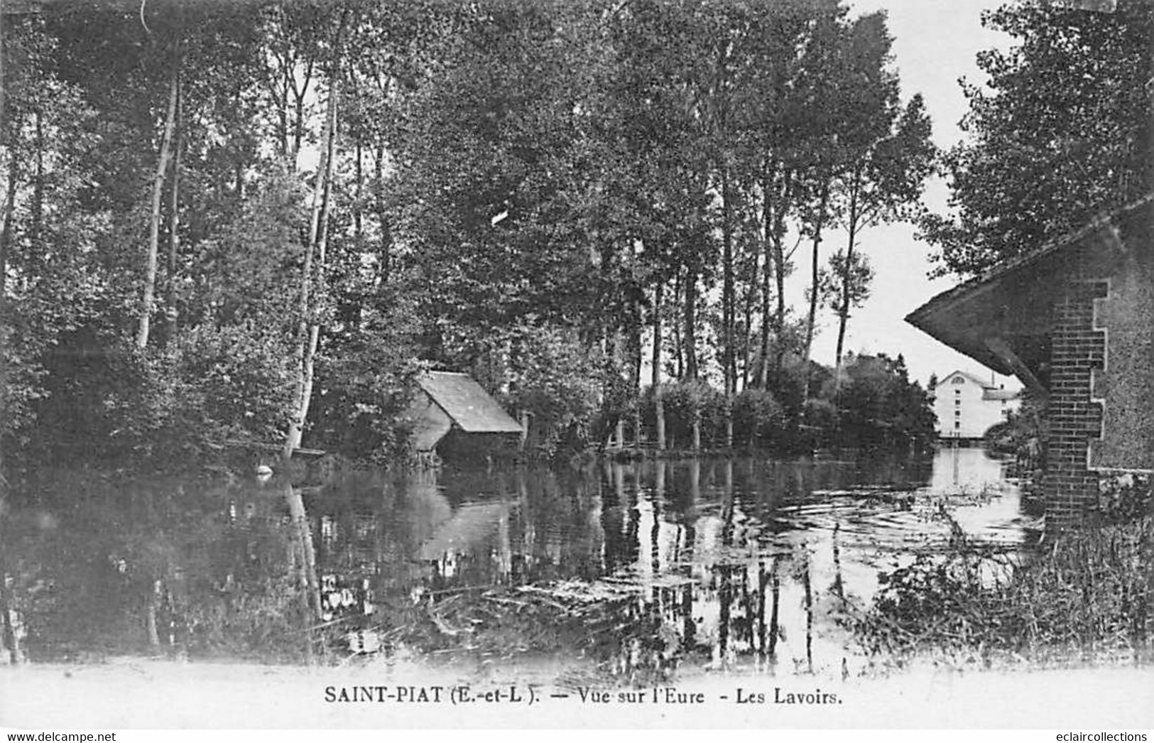 Saint-Piat        28         Vue Sur L'Eure. Les Lavoirs       ( Voir Scan) - Sonstige & Ohne Zuordnung