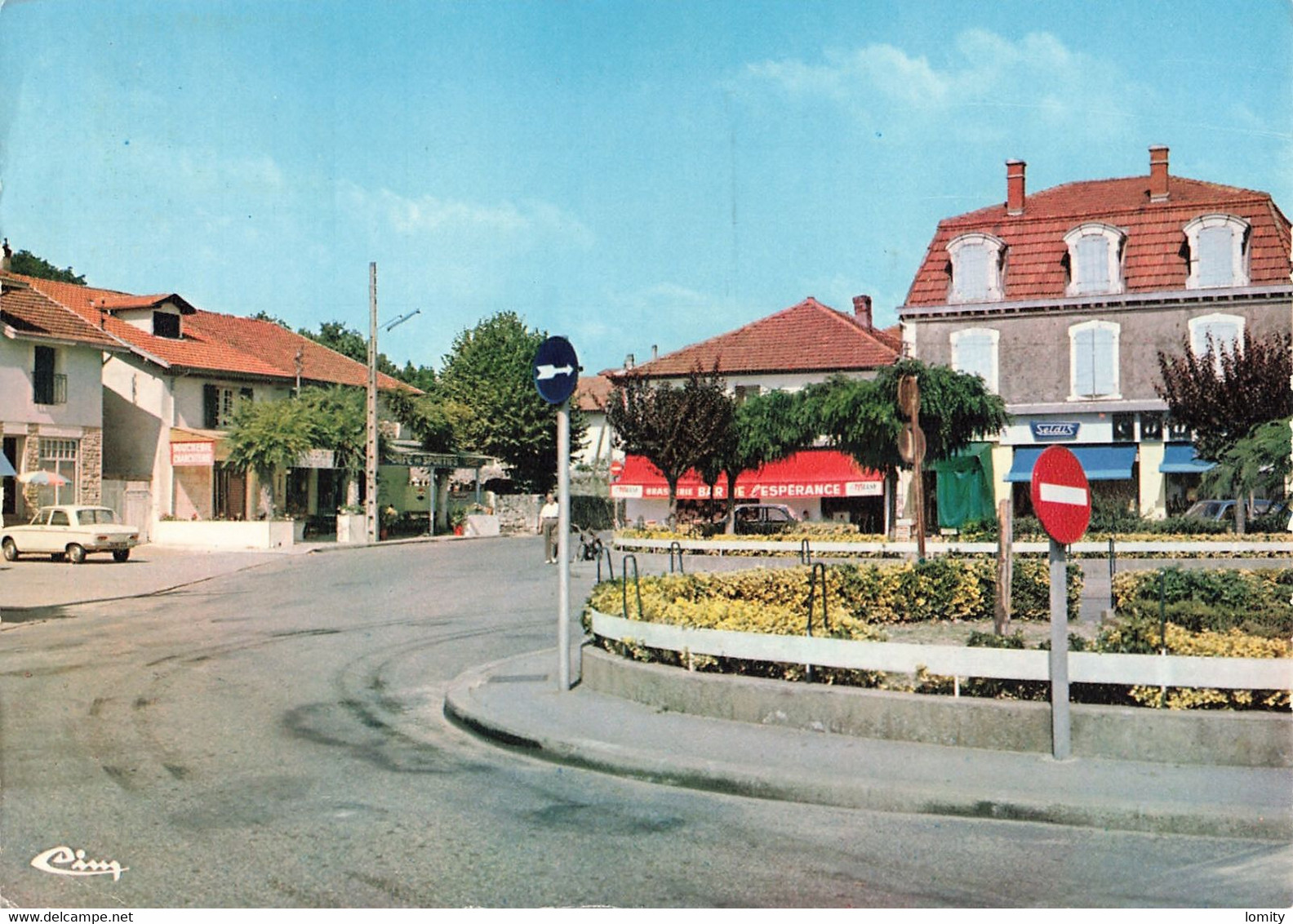 64 Boucau Place Pierre Semard Voiture Auto Peugeot 204 Brasserie Bar De L' Esperance - Boucau