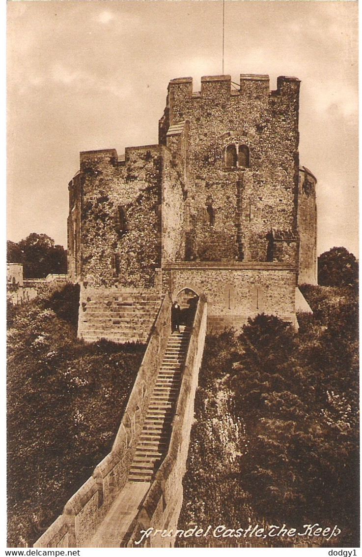 TWO SCENES FROM ARUNDEL, THE CASTLE KEEP AND THE CATHEDRAL. FRITH SERIES UNUSED POSTCARDS F1 - Arundel