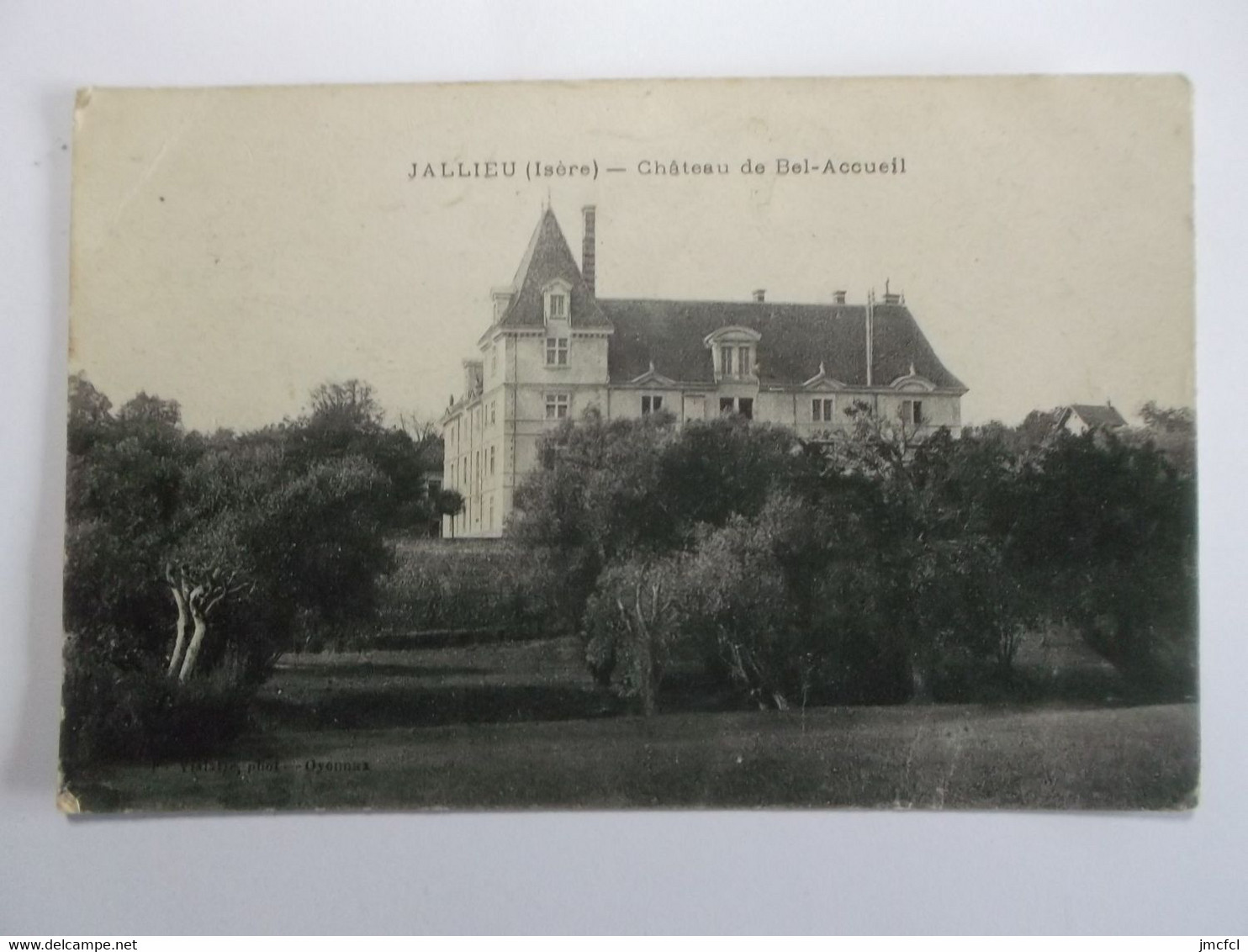 JALLIEU Chateau De Bel Accueil - Jallieu