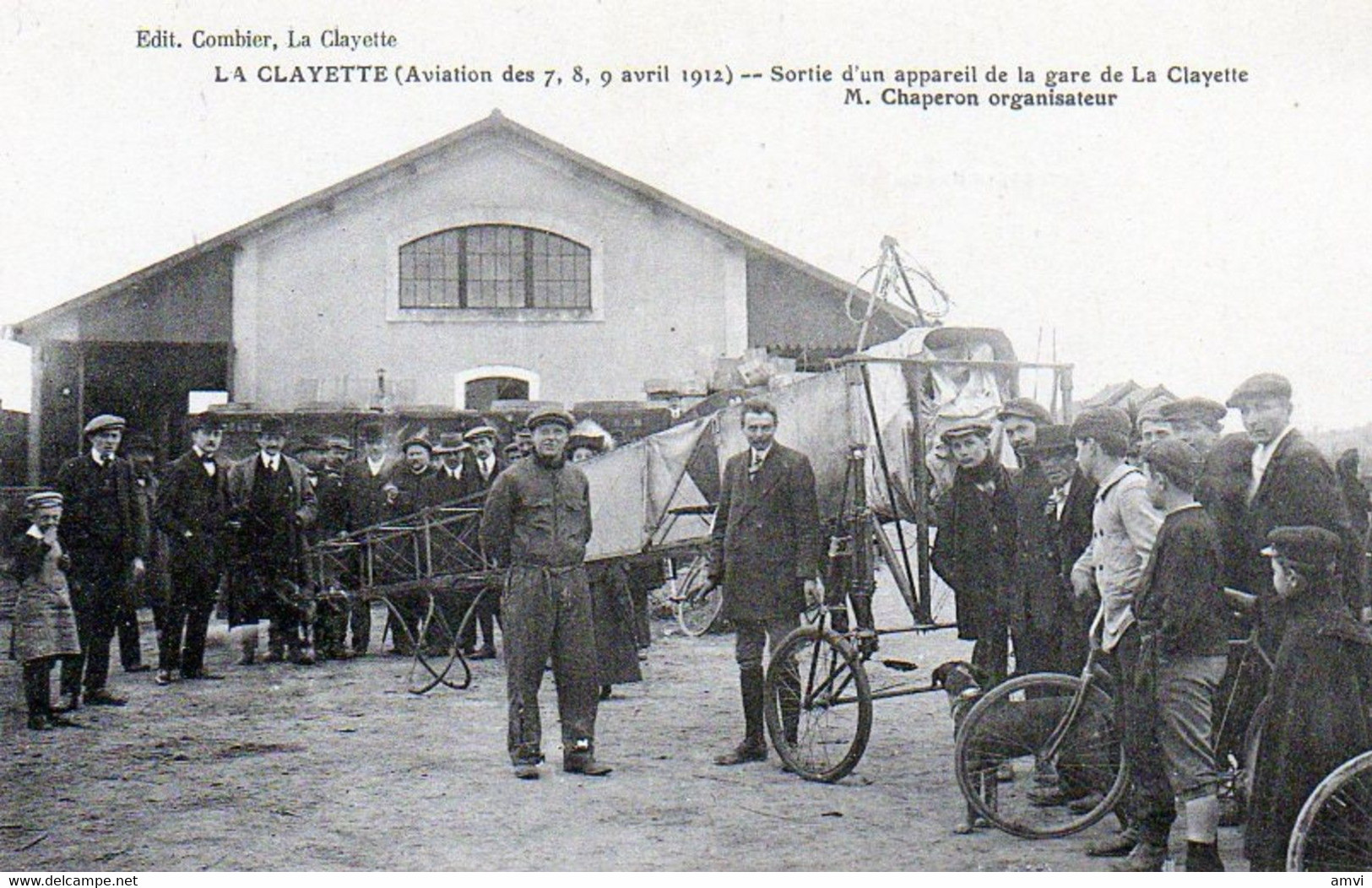 0017 LA CLAYETTE - Sortie D'un Appareil De La Gare De La Clayette - Mr Chaperon Organisateur - Fliegertreffen