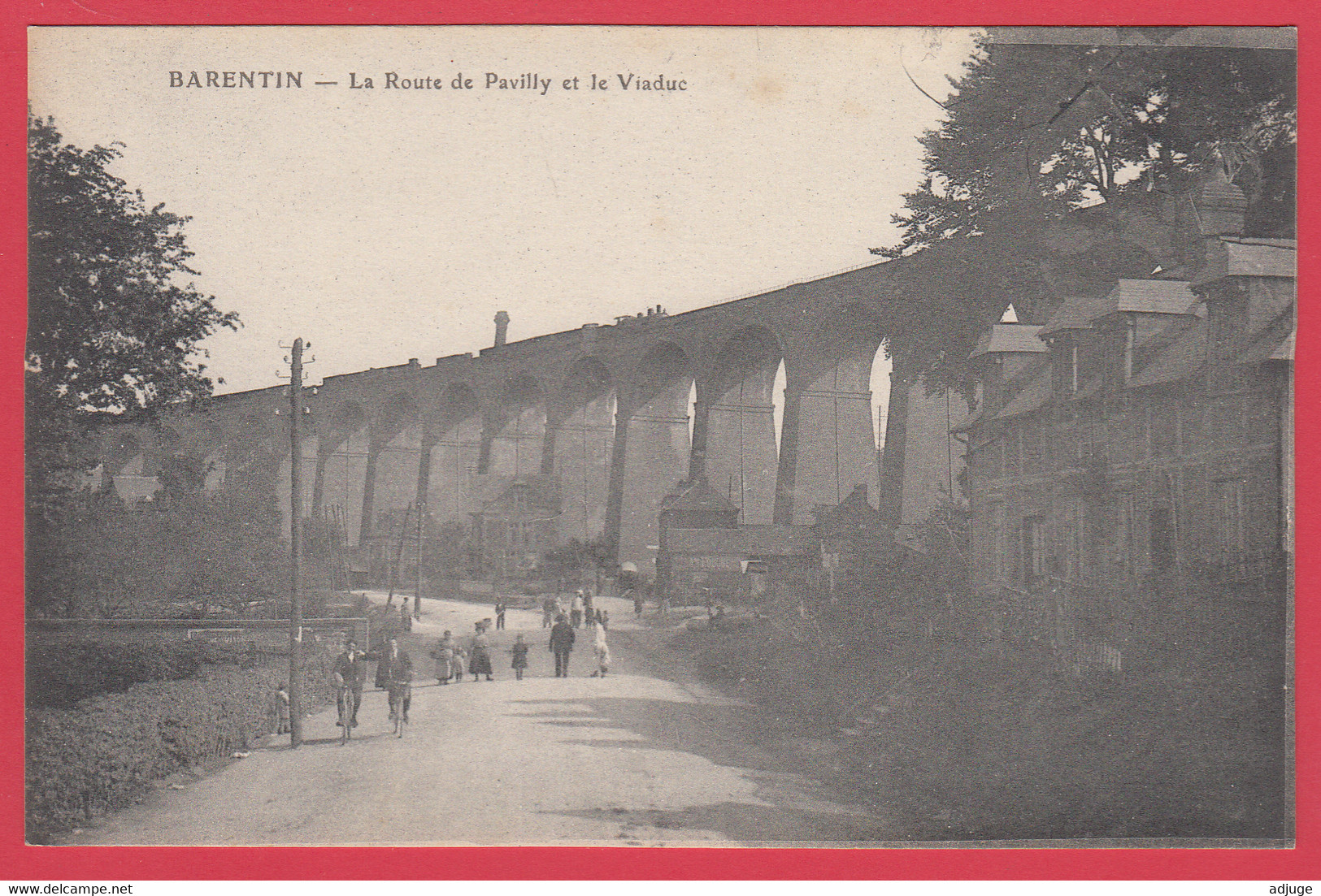 CPA-76- BARENTIN - La Route De Pavilly Et Le Viaduc Du Chemin De Fer- Animation **Scan Recto/Verso - Barentin