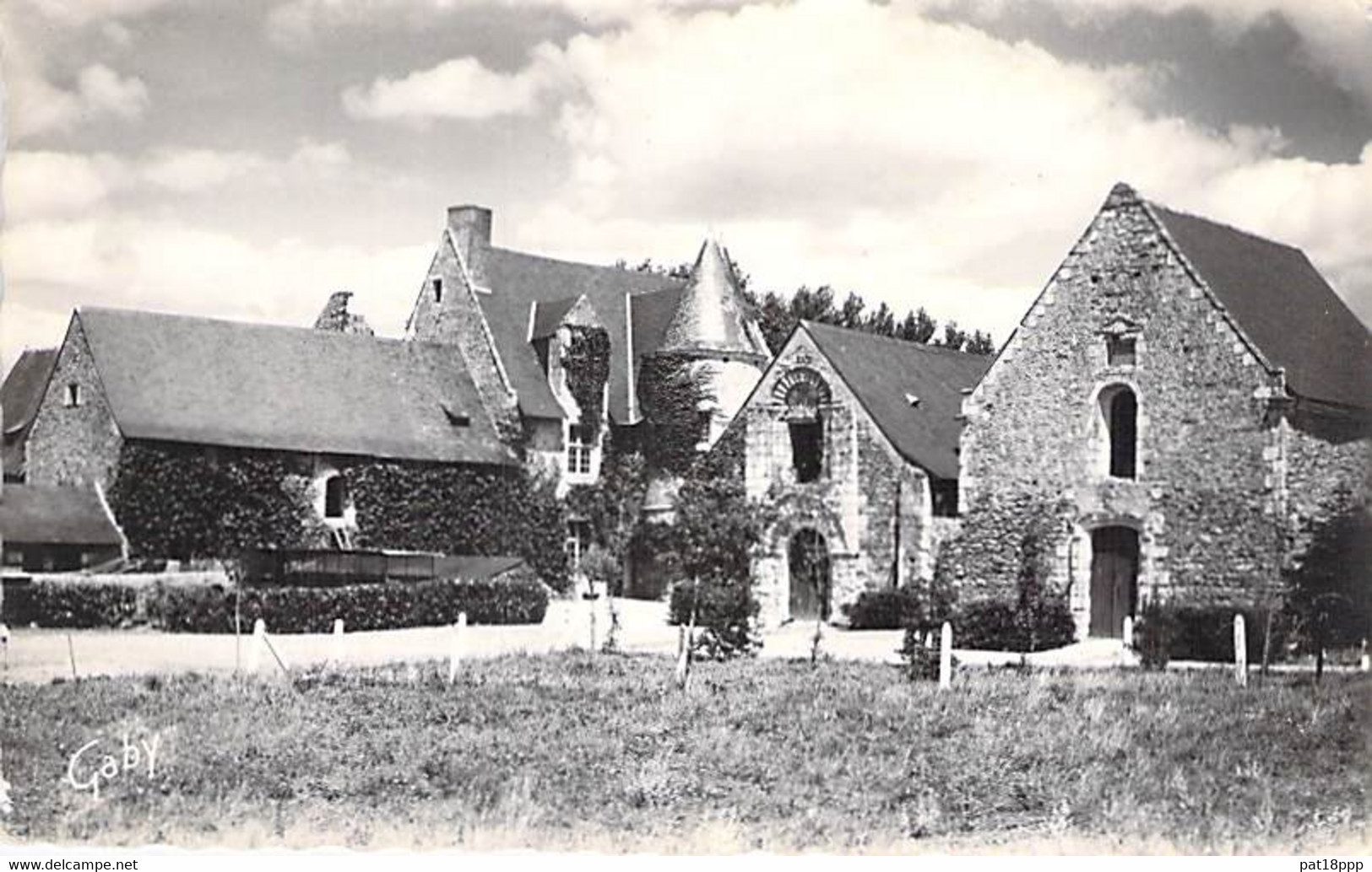 49 - CHATEAUNEUF Sur SARTHE Chateau De Port-l'Abbé - CPSM Dentelée Noir Blanc Format CPA - Maine Et Loire - Chateauneuf Sur Sarthe