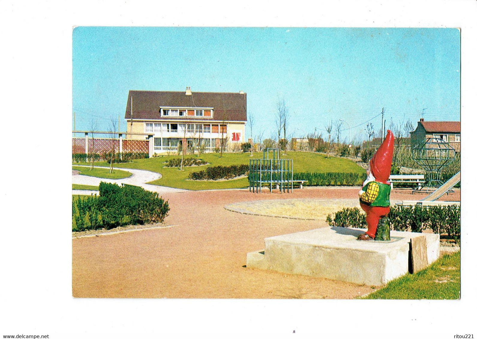 Cpm - 59 - GRANDE SYNTHE - JARDIN PUBLIC Jeux - NAIN DE JARDIN - CAISSE D'EPARGNE - 1976 - Pierron N3111 - Grande Synthe