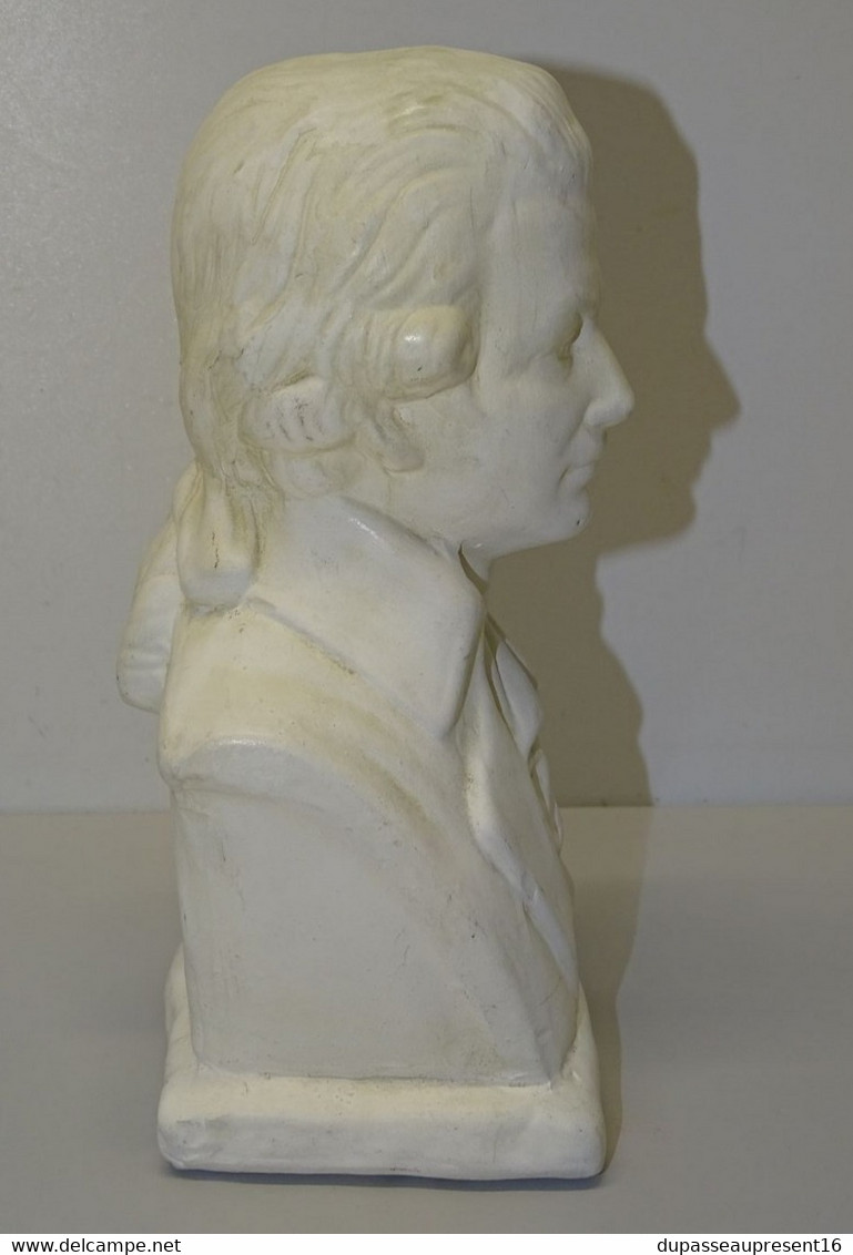 ANCIEN BUSTE MOZART en PLATRE COLLECTION DECO OBJET DE VITRINE XXe