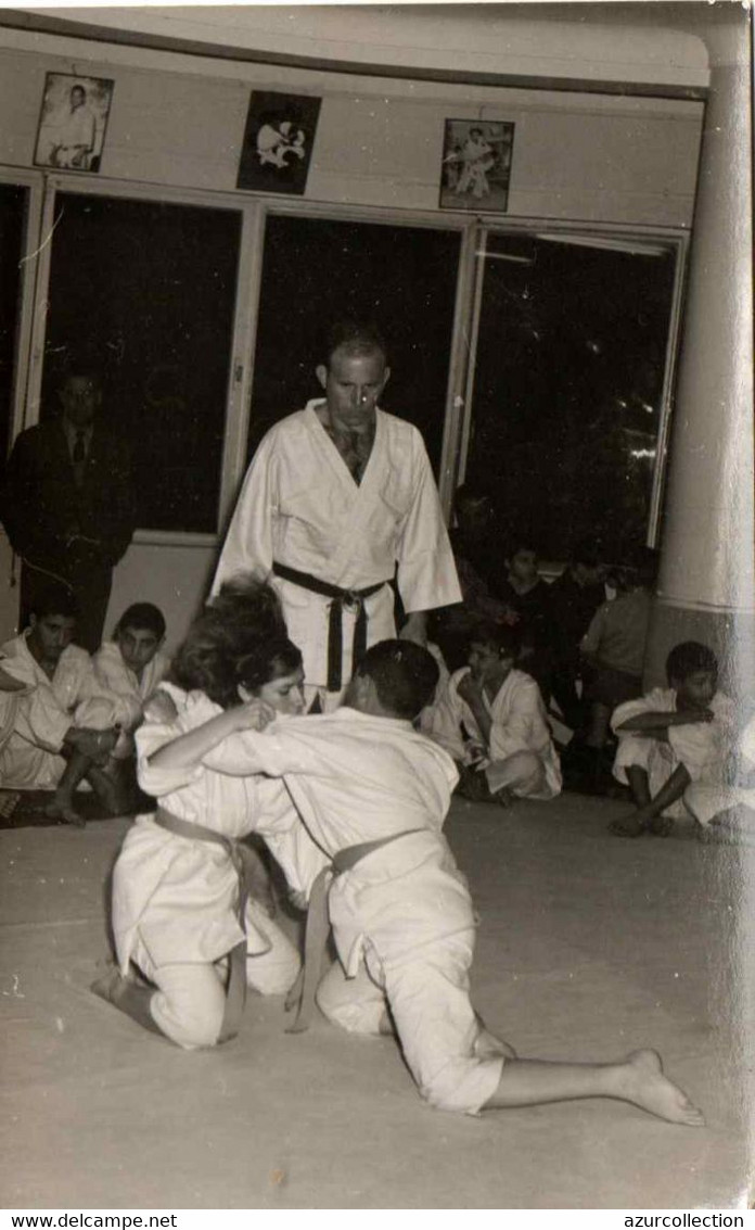 JUDO . CLUB DE CASABLANCA . COMBATS - Oosterse Gevechtssporten