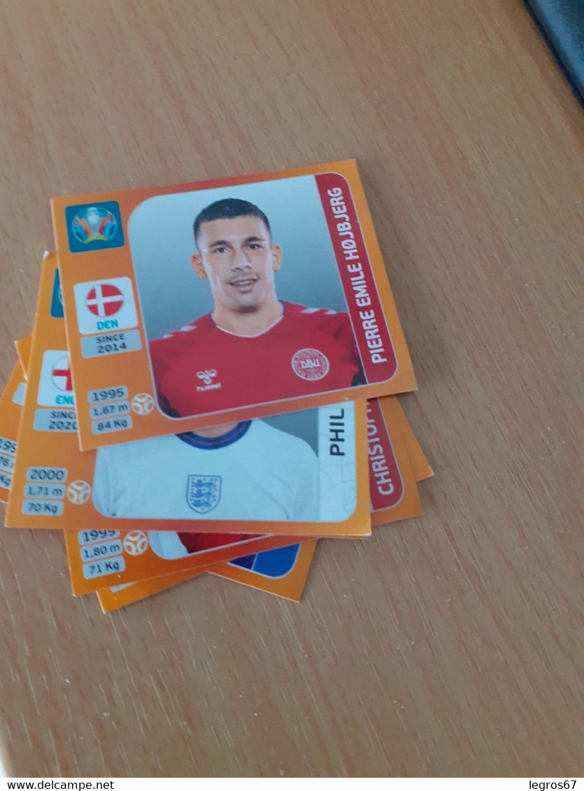 LOT 7 IMAGES FOOT UEFA PANINI - English Edition