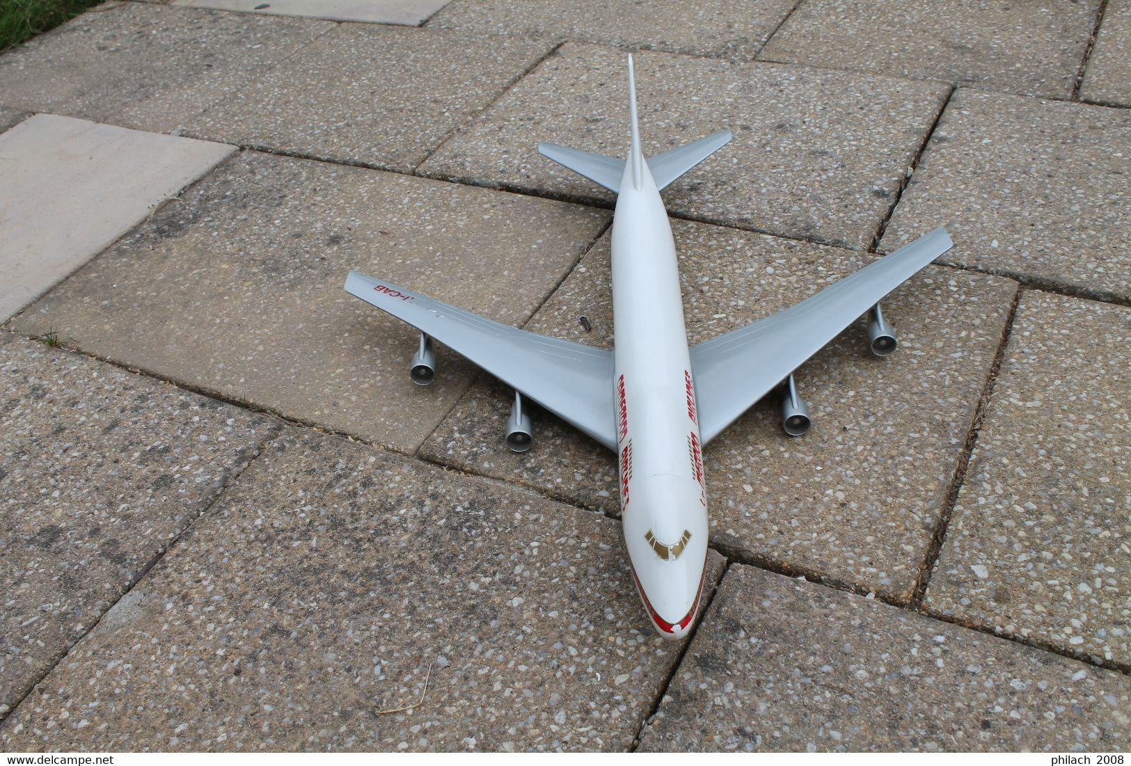 Superbe Avion BOING 747 De Cameroon Airlines - Publicités