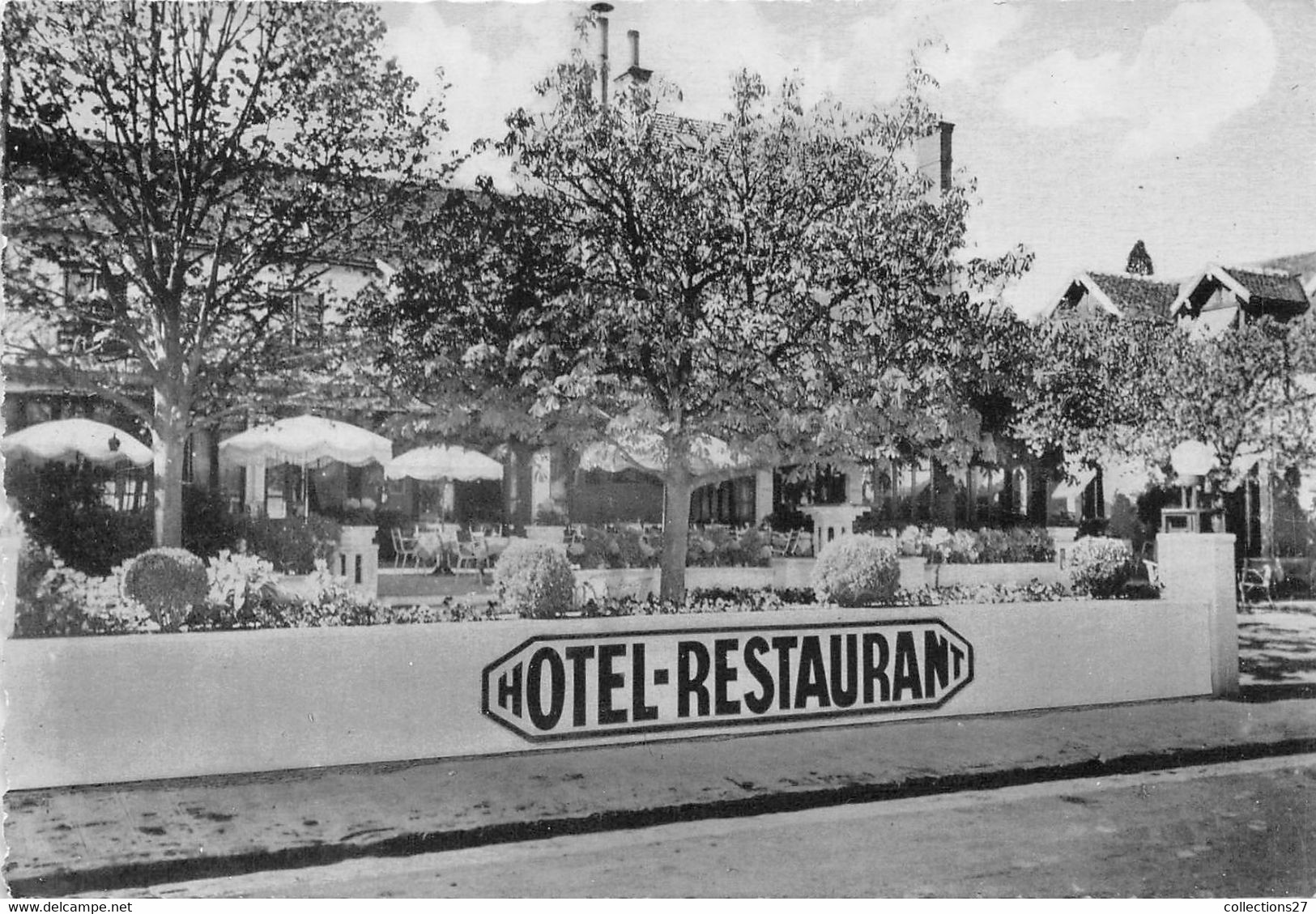 77-BARBIZON- LES LEIADES ENSEMBLE DES TERRASSES - Barbizon