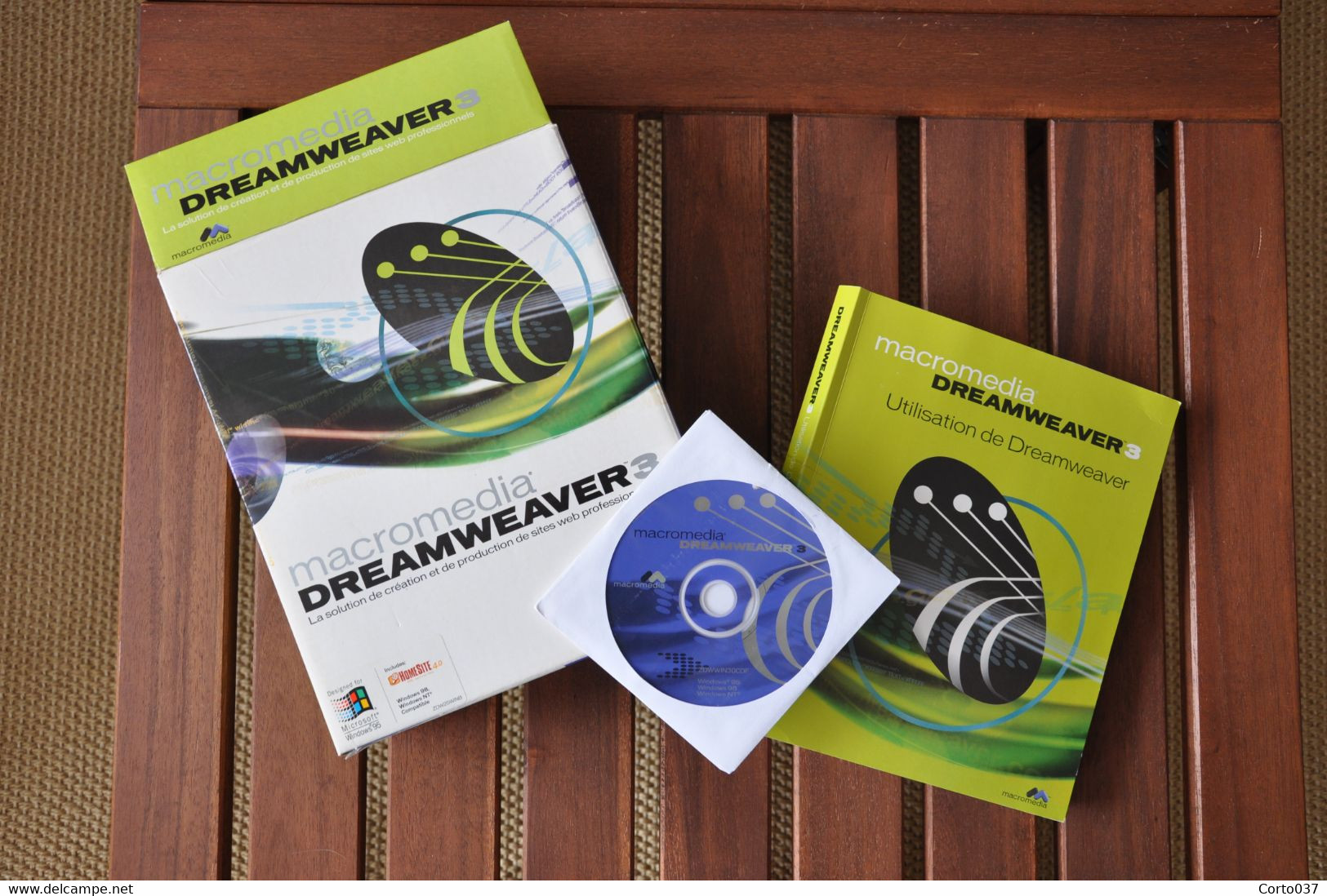 Macromedia DreamWeaver 3 - édition Fr - CD